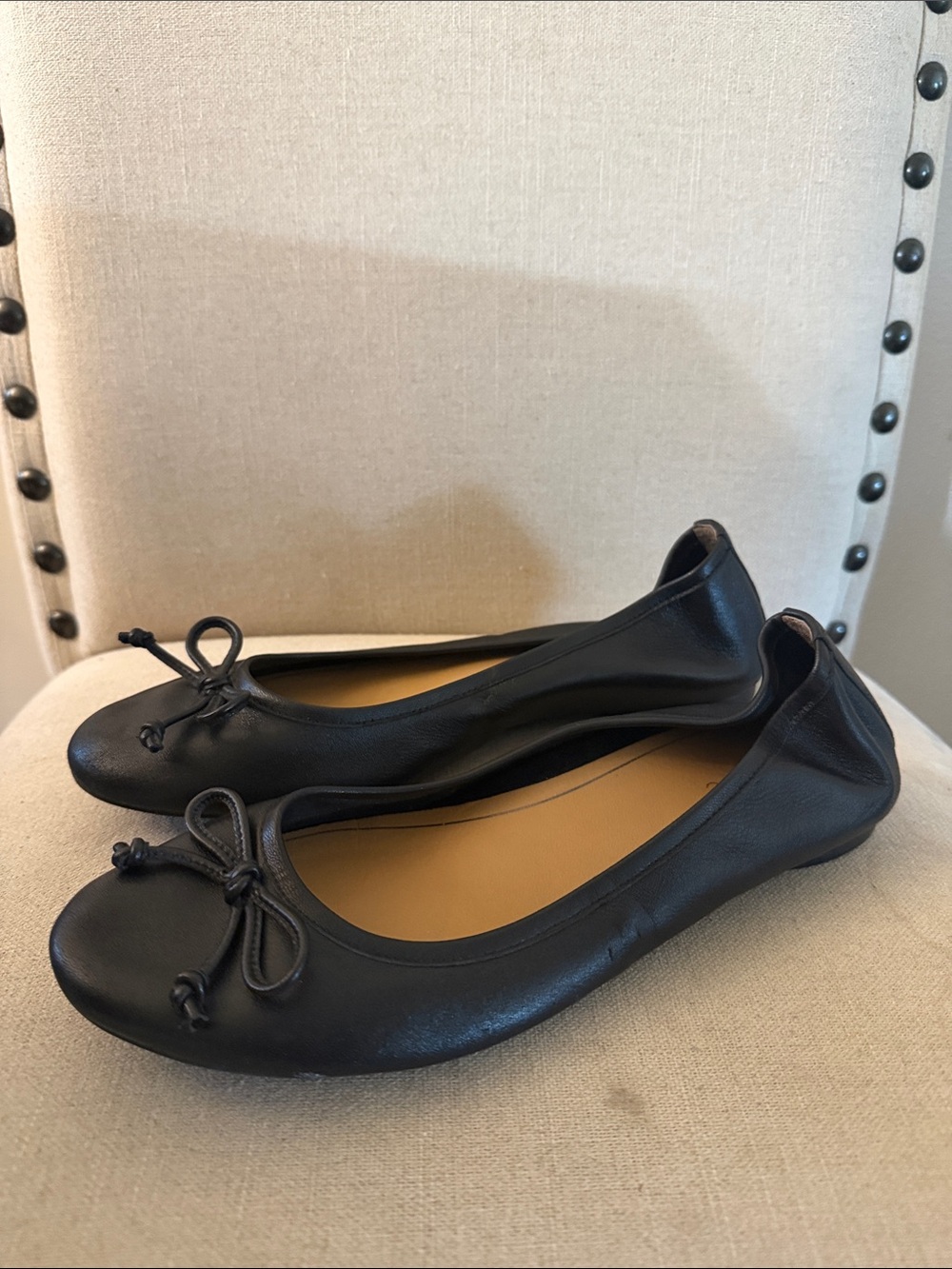 Vionic Women’s Callisto Leather Ballet Flats with Bow Black Size 9